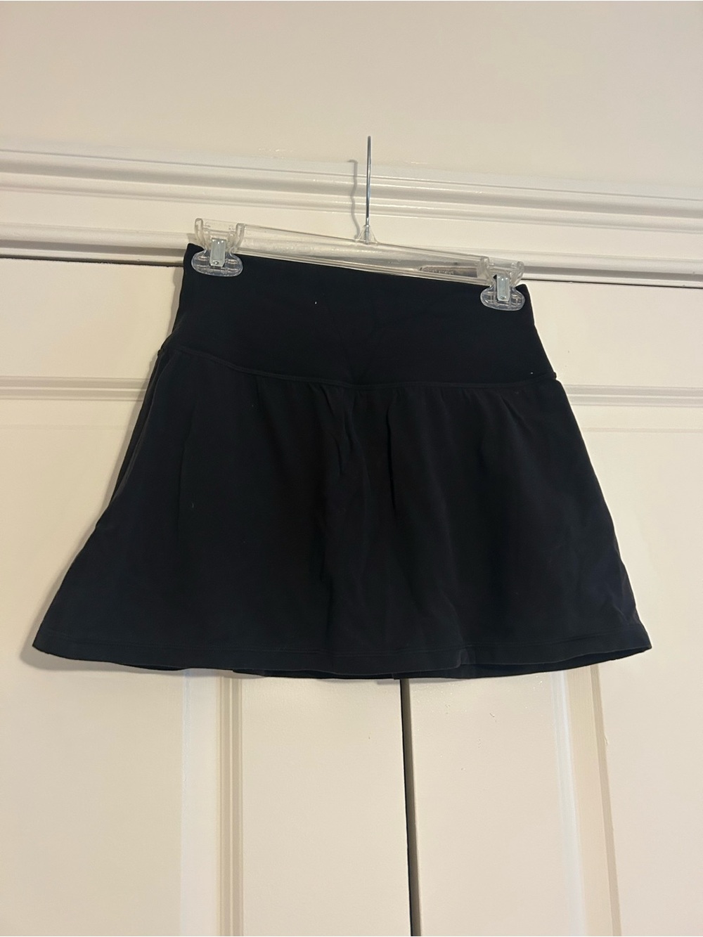 Aritzia Golden Black Athletic Skort